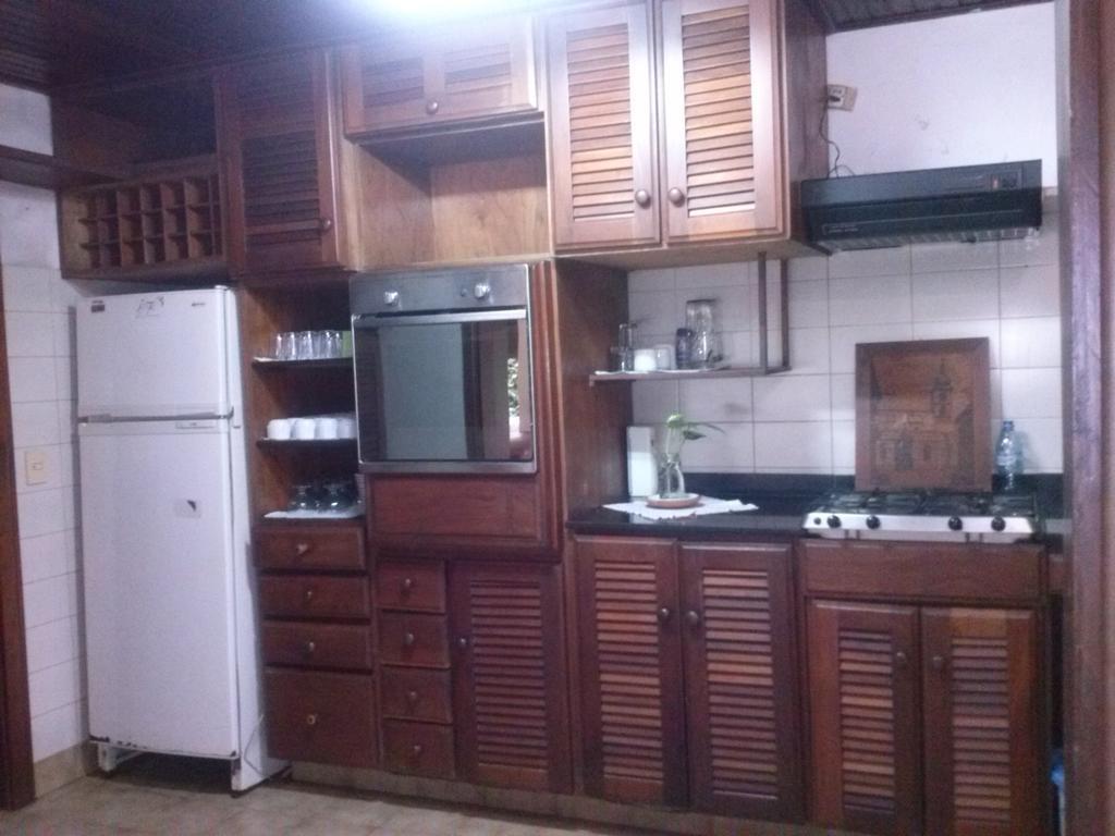 Petit Hotel Caraguata Puerto Iguazu Exterior photo