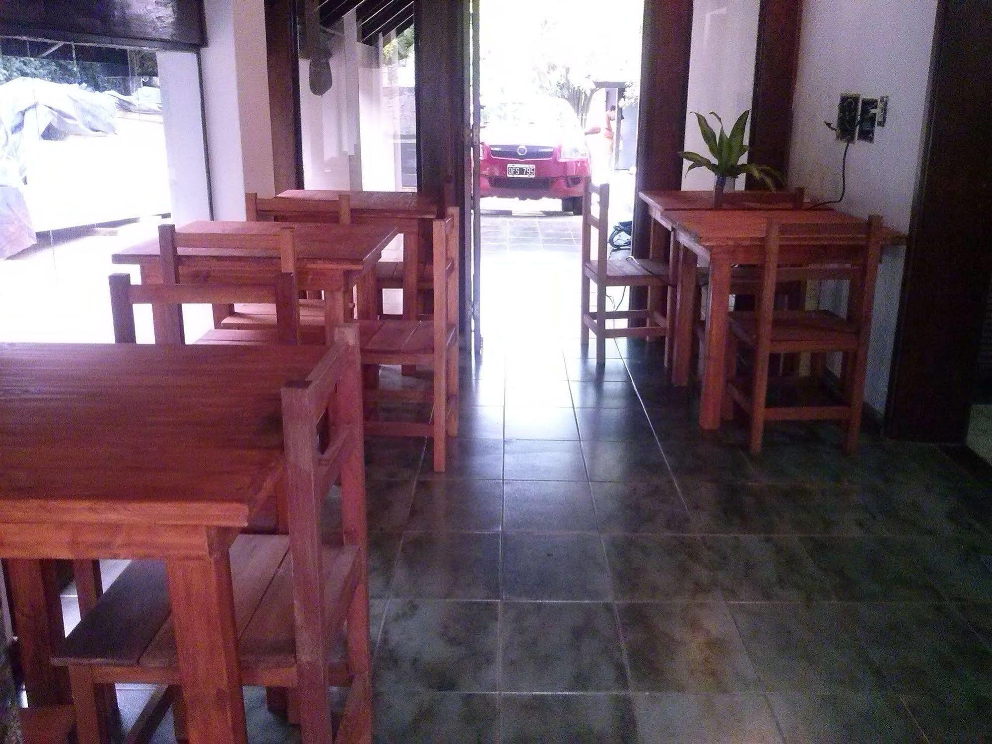 Petit Hotel Caraguata Puerto Iguazu Exterior photo